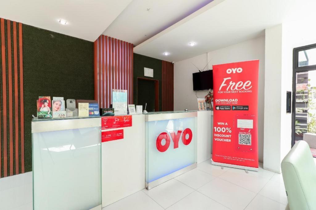 Oyo 412 7 Days Hotel Chiang Mai Exterior foto